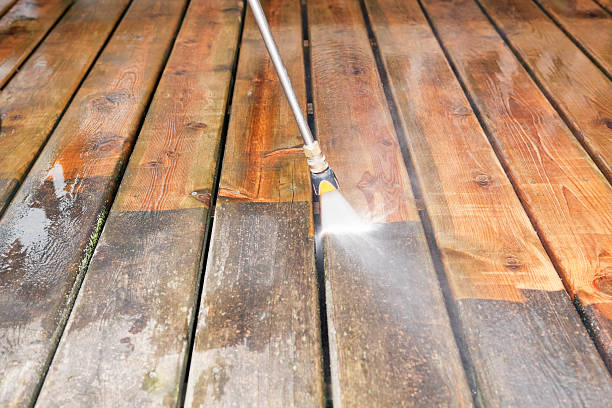 Why Choose Our Certified Pressure Washing Experts for Your Project Needs in Granville, OH?
